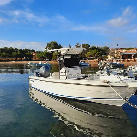 Baia Di Ulisse * Porto Pozzo